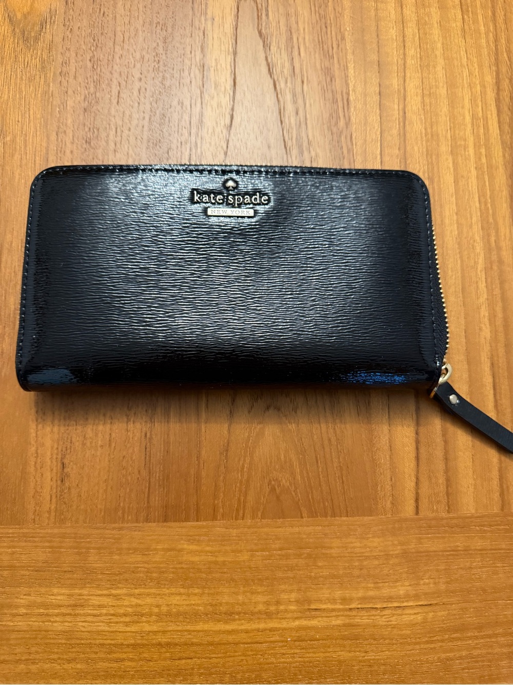 kate spade Black Lacey Cedar Street Patent Leather Zip Wallet